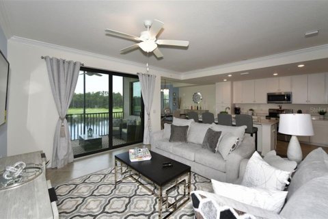 Copropriété à louer à Lakewood Ranch, Floride: 2 chambres, 116.78 m2 № 213323 - photo 10