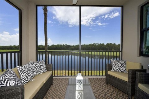 Copropriété à louer à Lakewood Ranch, Floride: 2 chambres, 116.78 m2 № 213323 - photo 30