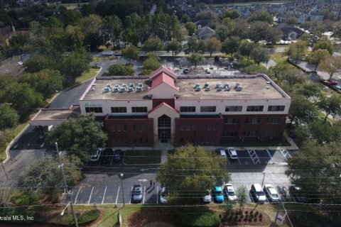 Immobilier commercial à louer à Ocala, Floride: 63.17 m2 № 213238 - photo 2