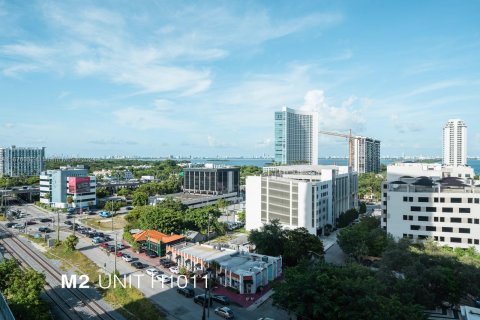 Condo in Miami, Florida, 2 bedrooms  № 1400271 - photo 16