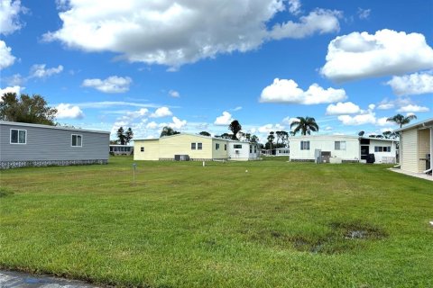 Land in North Port, Florida № 1390707 - photo 1