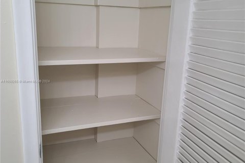 Copropriété à louer à Miami Beach, Floride: 1 chambre, 96.25 m2 № 1365431 - photo 18