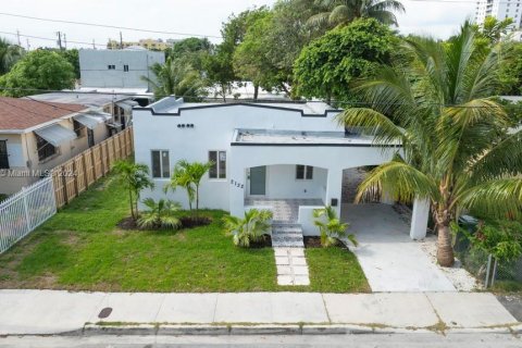 Casa en venta en Miami, Florida, 3 dormitorios, 114.27 m2 № 1365430 - foto 24