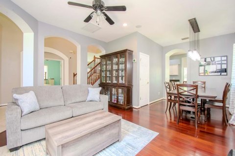 Casa en venta en Lutz, Florida, 4 dormitorios, 281.87 m2 № 1131059 - foto 4