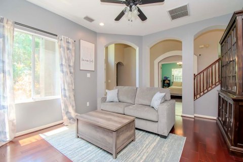 Casa en venta en Lutz, Florida, 4 dormitorios, 281.87 m2 № 1131059 - foto 5