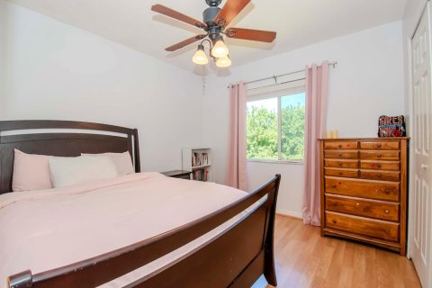 Casa en venta en Lutz, Florida, 4 dormitorios, 281.87 m2 № 1131059 - foto 25