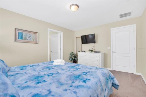 Touwnhouse à vendre à Kissimmee, Floride: 5 chambres, 188.03 m2 № 1369372 - photo 15