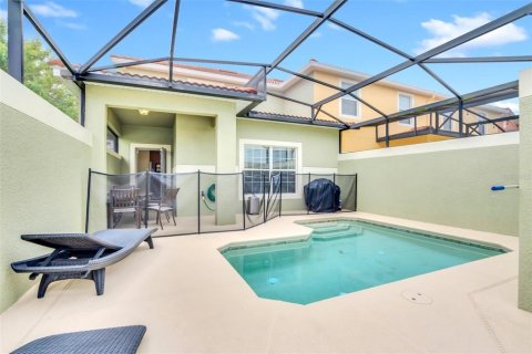 Touwnhouse à vendre à Kissimmee, Floride: 5 chambres, 188.03 m2 № 1369372 - photo 23