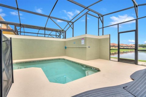 Touwnhouse à vendre à Kissimmee, Floride: 5 chambres, 188.03 m2 № 1369372 - photo 22