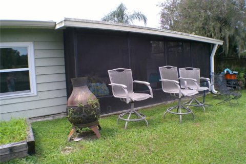 House in Tampa, Florida 3 bedrooms, 140.65 sq.m. № 1364558 - photo 23