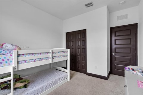 Adosado en venta en Miami Lakes, Florida, 3 dormitorios, 147.53 m2 № 1141909 - foto 21