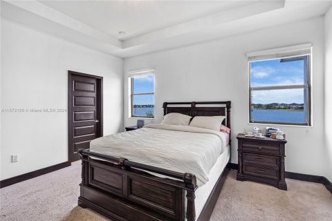 Adosado en venta en Miami Lakes, Florida, 3 dormitorios, 147.53 m2 № 1141909 - foto 27