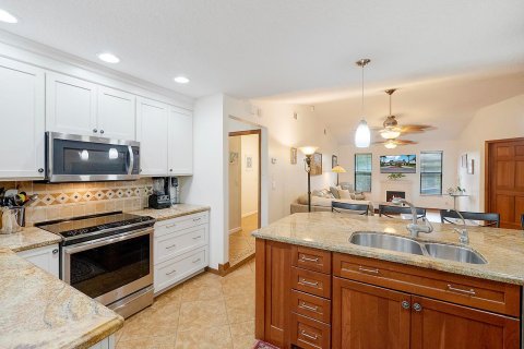 Villa ou maison à vendre à Juno Beach, Floride: 3 chambres, 204.2 m2 № 786416 - photo 18