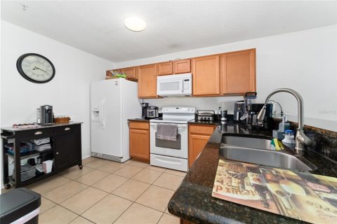 Condominio en venta en Orlando, Florida, 2 dormitorios, 121.05 m2 № 1301873 - foto 3