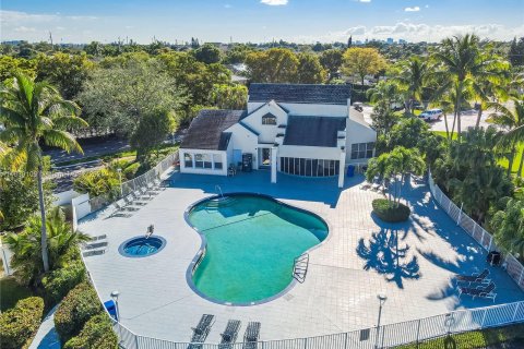 Copropriété à vendre à Oakland Park, Floride: 2 chambres, 94.76 m2 № 1311053 - photo 21