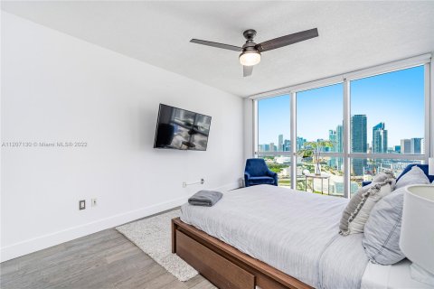 Copropriété à louer à Miami, Floride: 2 chambres, 97.36 m2 № 17215 - photo 15