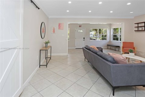 Casa en venta en Hollywood, Florida, 3 dormitorios, 147.25 m2 № 1272377 - foto 20