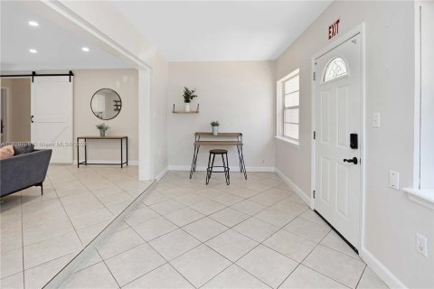 Casa en venta en Hollywood, Florida, 3 dormitorios, 147.25 m2 № 1272377 - foto 15