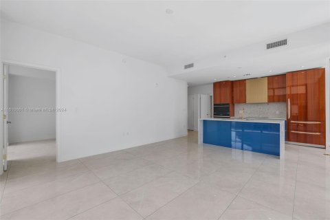 Copropriété à vendre à Miami, Floride: 2 chambres, 100.98 m2 № 1233036 - photo 12