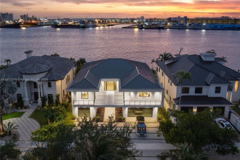 Villa ou maison à vendre à Fort Lauderdale, Floride: 5 chambres, 616.13 m2 № 1233496 - photo 6