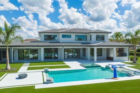 Casa en venta en Orlando, Florida, 7 dormitorios, 625.79 m2 № 870083 - foto 16