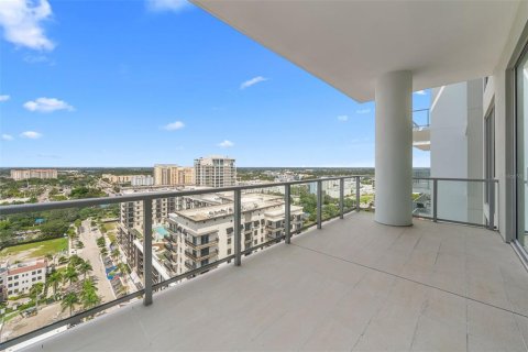 Condo in Sarasota, Florida, 2 bedrooms  № 1369774 - photo 17