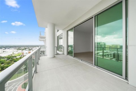 Copropriété à vendre à Sarasota, Floride: 2 chambres, 172.8 m2 № 1369774 - photo 15