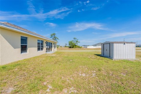 Villa ou maison à vendre à Cape Coral, Floride: 3 chambres, 135.92 m2 № 1260617 - photo 28