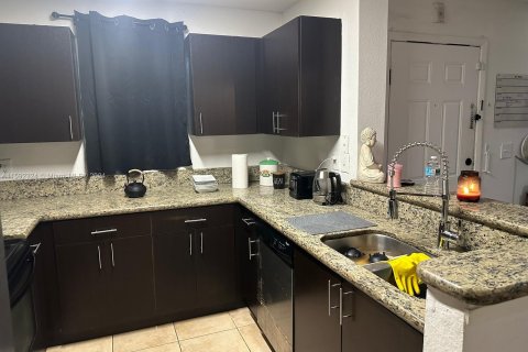 Condo in Sunrise, Florida, 1 bedroom  № 1184548 - photo 8