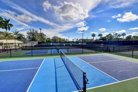 Condo in Delray Beach, Florida, 2 bedrooms  № 1099856 - photo 5