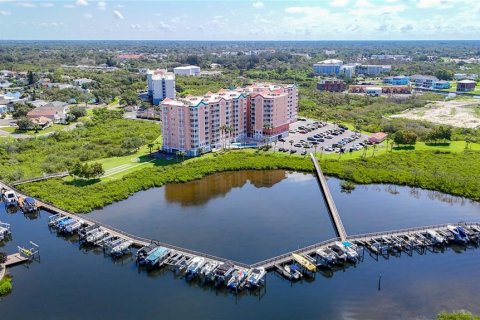 Condominio en venta en New Port Richey, Florida, 3 dormitorios, 139.35 m2 № 1317108 - foto 29