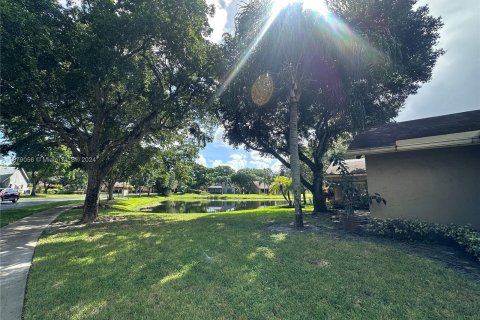 Casa en venta en Coconut Creek, Florida, 2 dormitorios, 165.18 m2 № 1407618 - foto 23