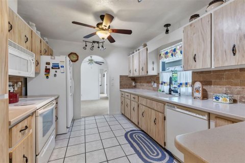 Villa ou maison à vendre à Punta Gorda, Floride: 3 chambres, 182.83 m2 № 1214836 - photo 23