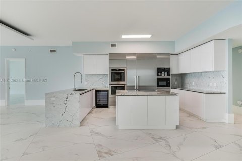 Copropriété à vendre à Aventura, Floride: 2 chambres, 227.98 m2 № 1316118 - photo 10