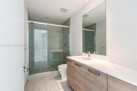 Condo in Aventura, Florida, 2 bedrooms  № 1316118 - photo 23