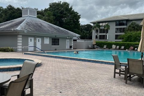 Copropriété à vendre à Davie, Floride: 2 chambres, 128.67 m2 № 1315970 - photo 19