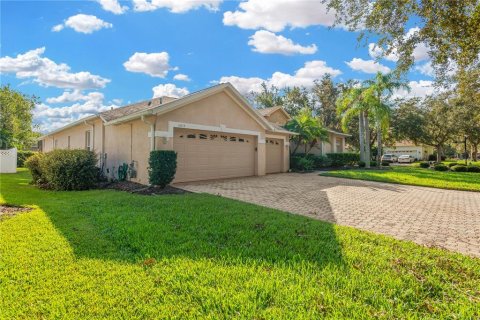 Villa ou maison à vendre à Tampa, Floride: 4 chambres, 282.24 m2 № 1407239 - photo 1