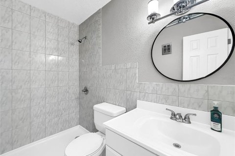 Condo in Orlando, Florida, 2 bedrooms  № 1363087 - photo 28