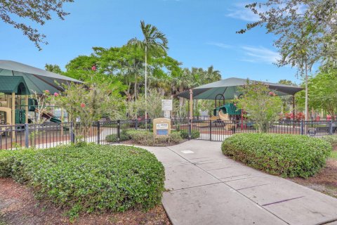 Copropriété à vendre à Pompano Beach, Floride: 2 chambres, 98.85 m2 № 1187296 - photo 15