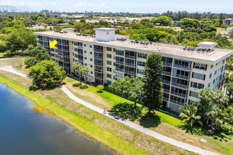 Copropriété à vendre à Pompano Beach, Floride: 2 chambres, 98.85 m2 № 1187296 - photo 7