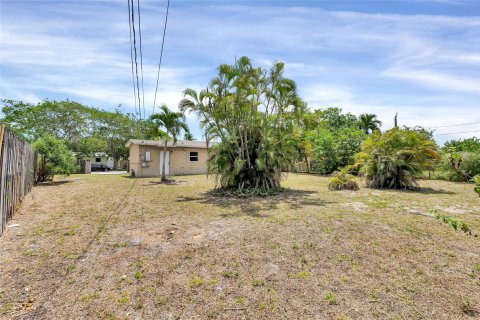 Villa ou maison à vendre à Sunrise, Floride: 3 chambres, 91.51 m2 № 1187675 - photo 1