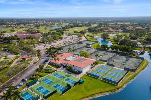 Villa ou maison à vendre à Palm Beach Gardens, Floride: 4 chambres, 227.52 m2 № 1187298 - photo 13