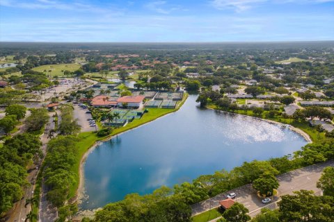 House in Palm Beach Gardens, Florida 4 bedrooms, 227.52 sq.m. № 1187298 - photo 14