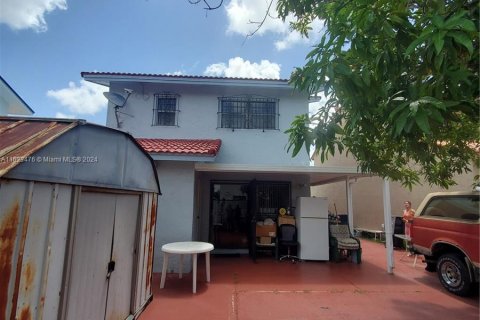 Casa en venta en Miami, Florida, 3 dormitorios, 149.57 m2 № 1270203 - foto 17