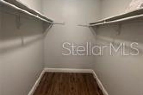 Condo in Tampa, Florida, 1 bedroom  № 1378319 - photo 5