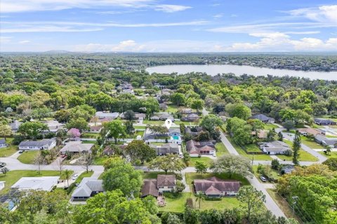 House in Lakeland, Florida 5 bedrooms, 228.08 sq.m. № 1425931 - photo 17