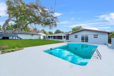 House in Lakeland, Florida 5 bedrooms, 228.08 sq.m. № 1425931 - photo 8