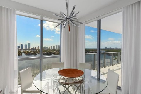 Apartment in THE RESERVE AT MARINA PALMS in North Miami Beach, Florida 3 bedrooms, 222 sq.m. № 466 - photo 4