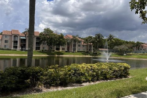 Condominio en venta en Miramar, Florida, 3 dormitorios, 120.77 m2 № 1232096 - foto 17