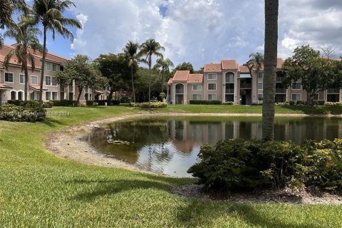 Condominio en venta en Miramar, Florida, 3 dormitorios, 120.77 m2 № 1232096 - foto 18